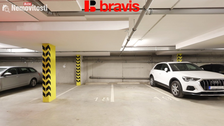 Pronájem garážového stání 12 m², Brno - Štýřice