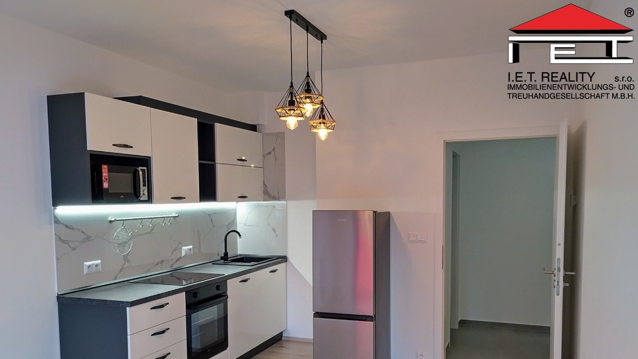 Pronájem byty 2+kk, 45 m² - Vyškov-Předměstí