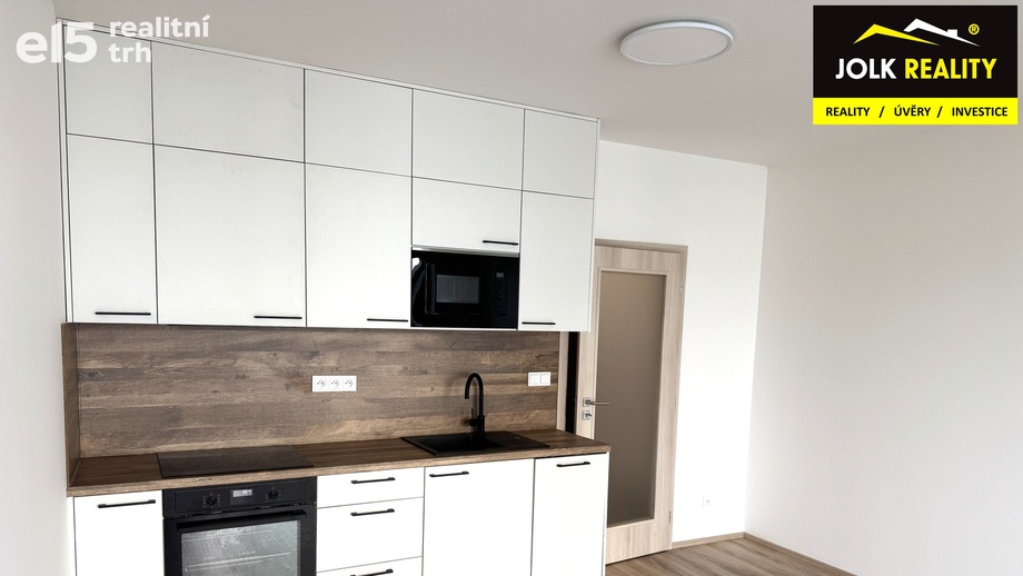 Pronájem bytu 1+kk 34 m², Opava - Předměstí