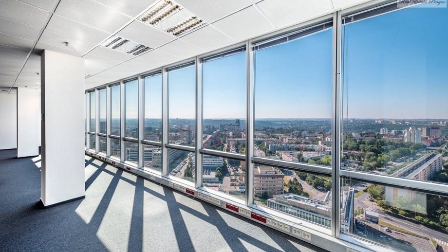 Pronájem kanceláře, 69 m² - Praha - Nusle