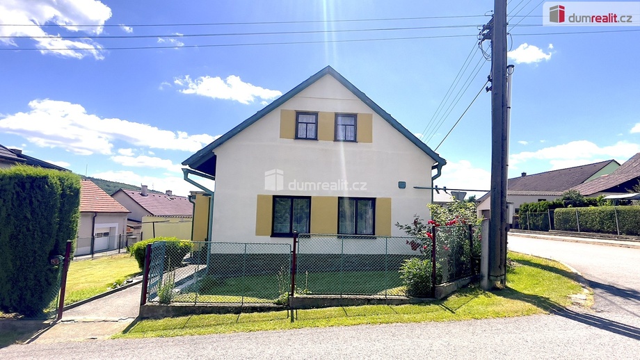 Prodej rodinné domy, 129 m² - Osek