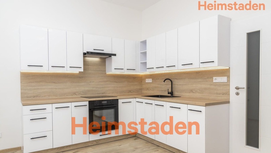Pronájem byty 2+1, 60 m² - Ostrava - Poruba