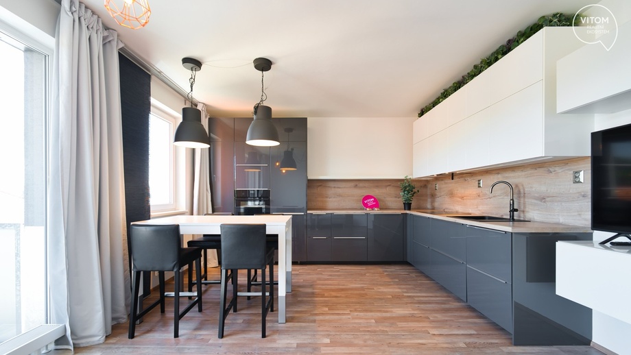 Pronájem byty 2+kk, 62 m² - Brno - Královo Pole