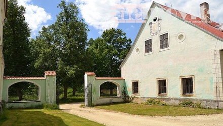 Prodej památky 2 500 m², Hatín - Jemčina