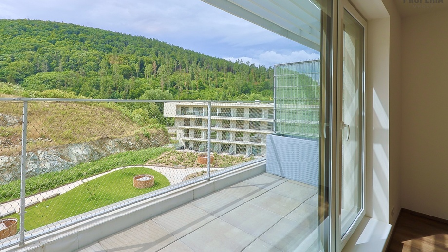 Pronájem byty 2+kk, 56 m² - Brno - Komín