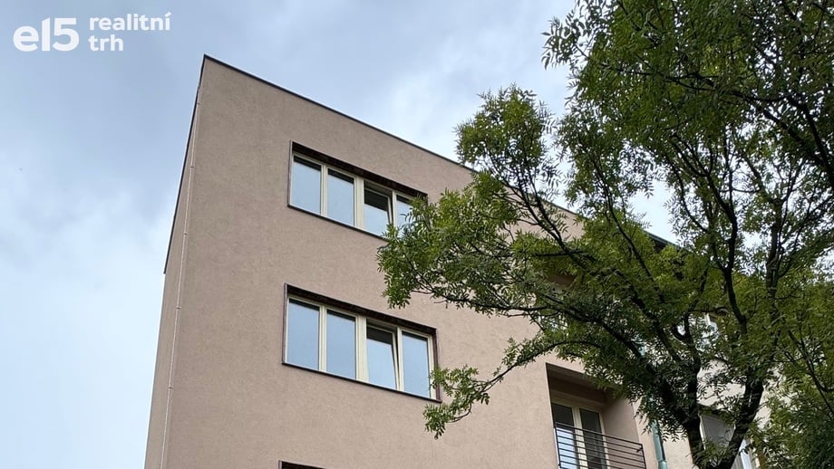 Pronájem bytu 1+kk 45 m², Poděbrady II