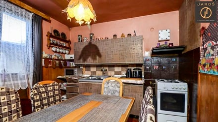 Prodej rodinného domu 200 m², Praha - Dolní Měcholupy