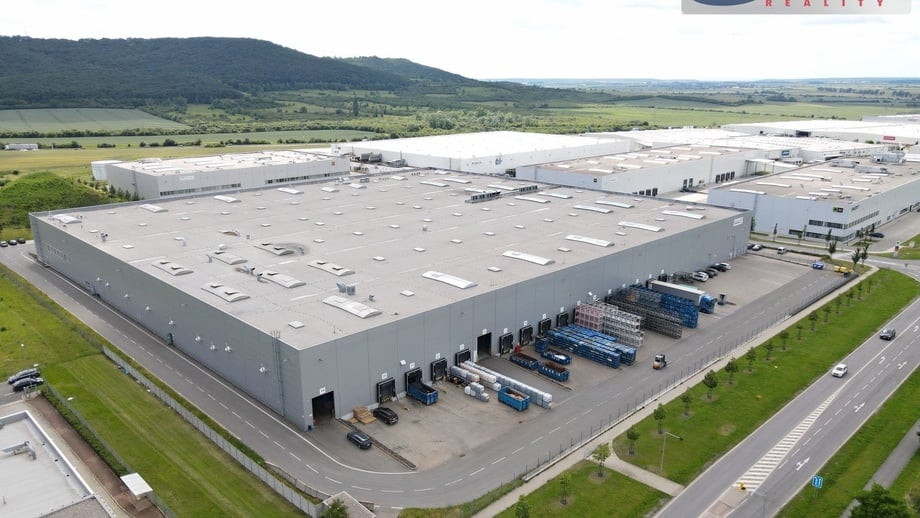 Pronájem sklady, 4 724 m² - Mladá Boleslav - Bezděčín
