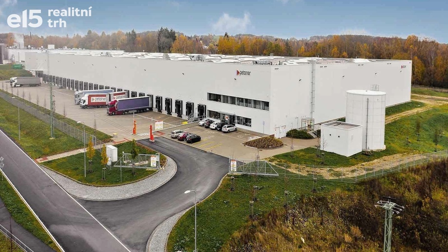 Pronájem skladu 7 000 m², Aš