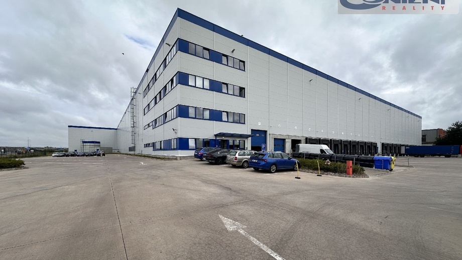 Pronájem sklady, 3 000 m² - Hradec Králové - Plotiště nad Labem
