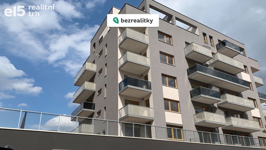 Prodej bytu 1+kk 32 m², Praha - Hloubětín