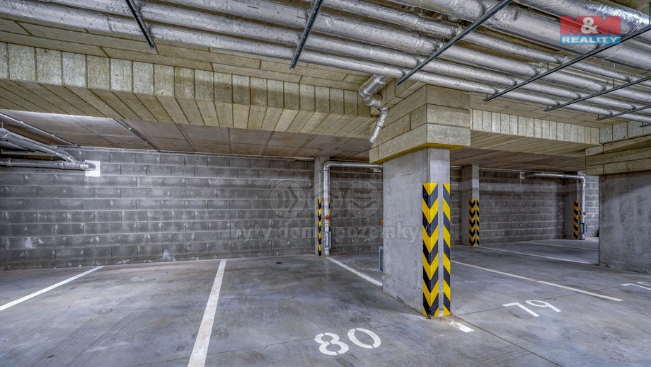 Pronájem garážového stání 10 m², Plzeň
