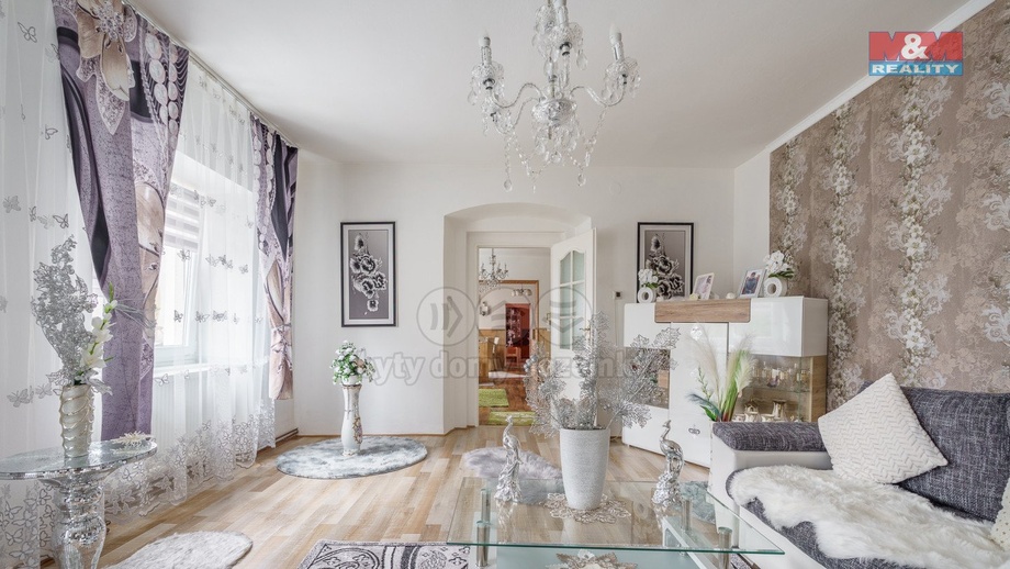 Prodej rodinné domy, 350 m² - Postoloprty