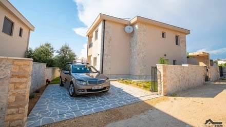 Prodej nemovitosti pro ubytování 160 m², Jakišnica, Chorvatsko