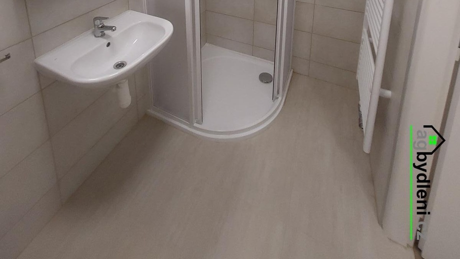 Pronájem byty 2+1, 70 m² - Plzeň - Lobzy