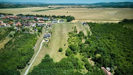Prodej stavebního pozemku 16 353 m², Medlov