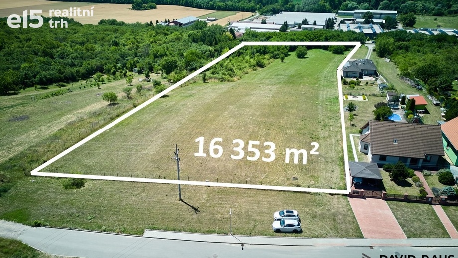 Prodej stavebního pozemku 16 353 m², Medlov