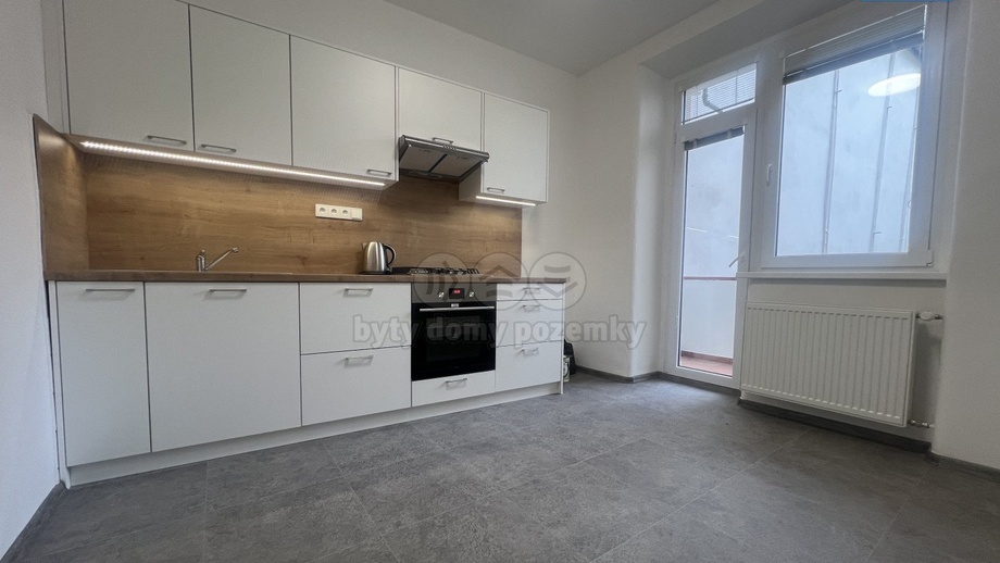 Pronájem byty 3+1, 97 m² - Písek - Vnitřní Město