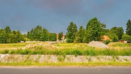 Prodej stavebního pozemku 10 168 m², Dolní Nivy