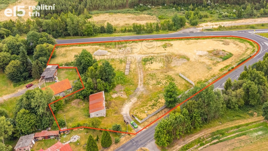 Prodej komerčního pozemku 10 168 m², Dolní Nivy