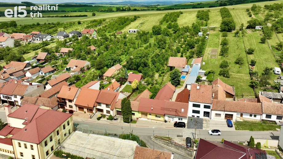 Prodej stavebního pozemku 798 m², Boršice u Blatnice