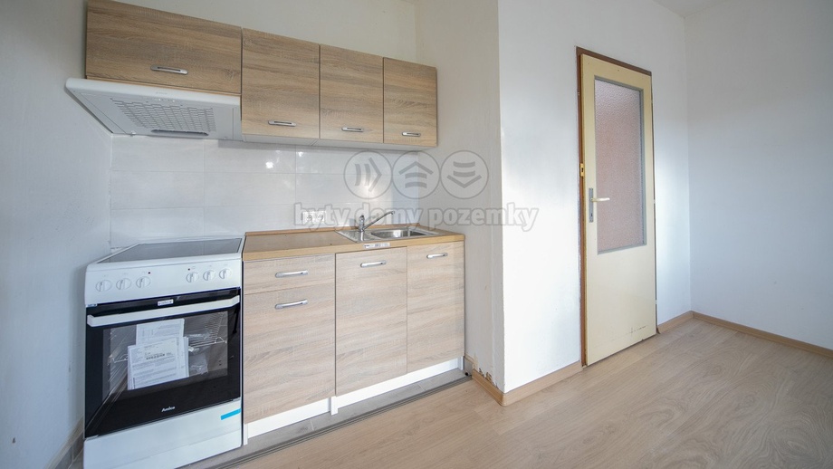 Prodej byty 2+kk, 42 m² - Děčín V-Rozbělesy