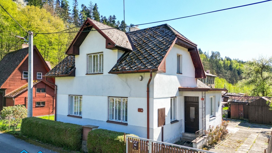 Prodej chalupa, 180 m² - Skuhrov nad Bělou