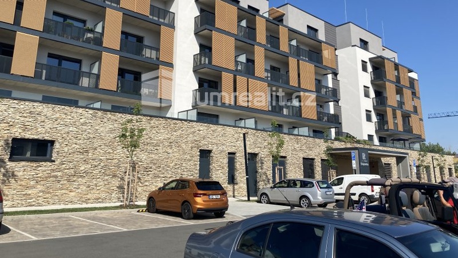 Pronájem byty 1+kk, 43 m² - Mladá Boleslav