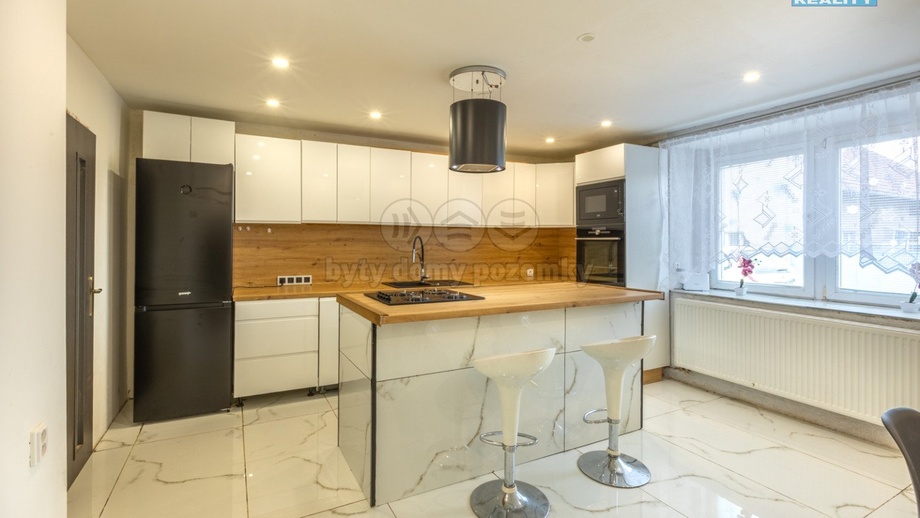 Prodej rodinné domy, 250 m² - Domoušice
