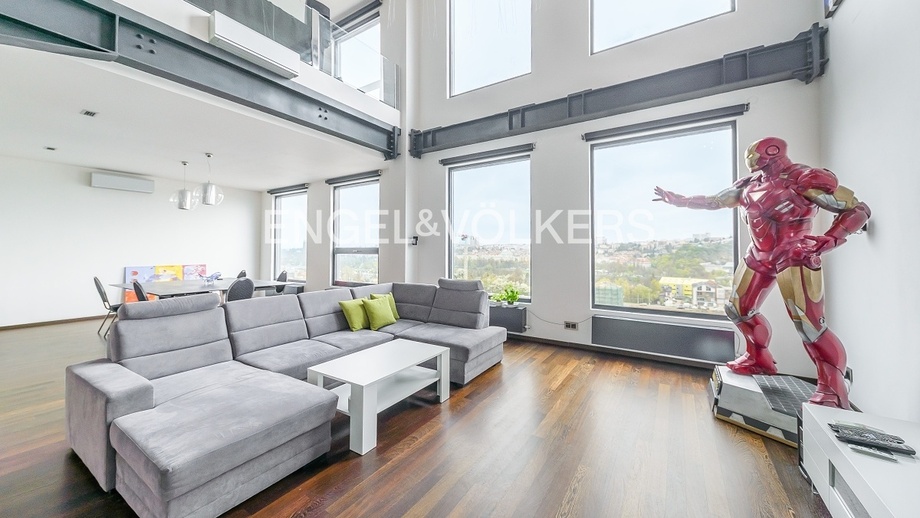 Pronájem byty 3+kk, 288 m² - Praha - Smíchov