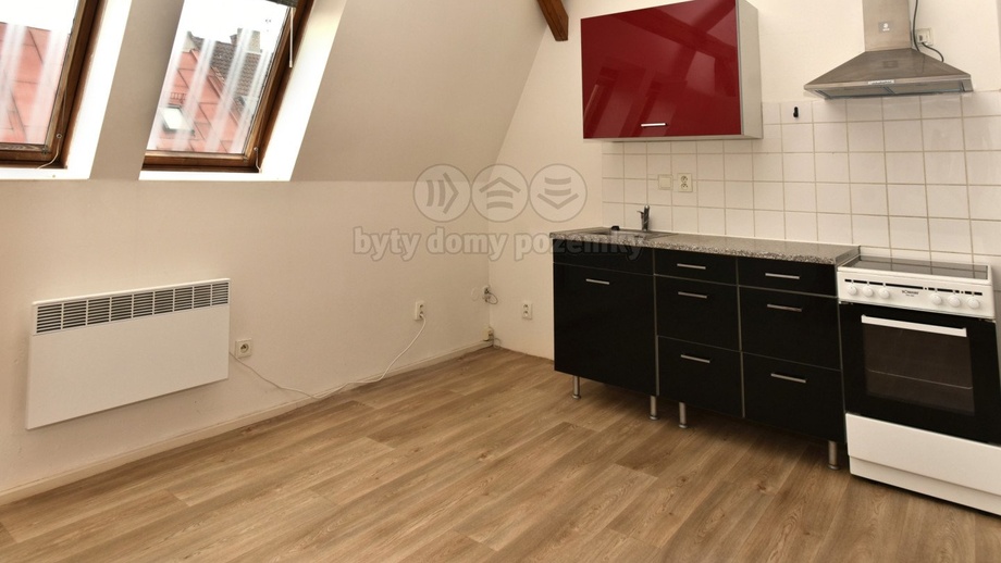 Pronájem byty 1+kk, 42 m² - Česká Lípa