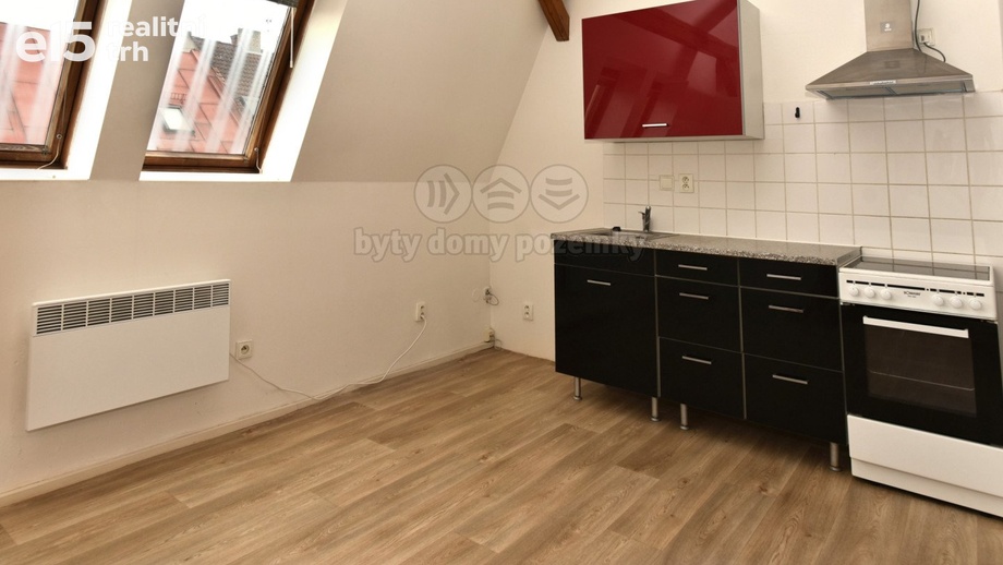 Pronájem bytu 1+kk 42 m², Česká Lípa
