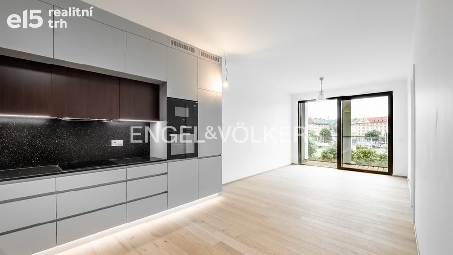 Pronájem bytu 2+kk 56 m², Praha - Bubeneč