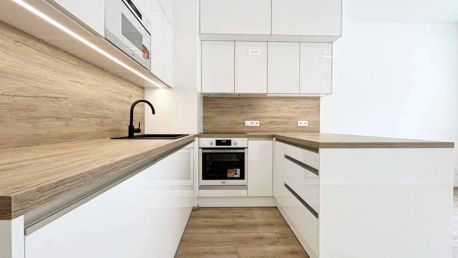 Pronájem byty 1+kk, 27 m² - Brno - Zábrdovice