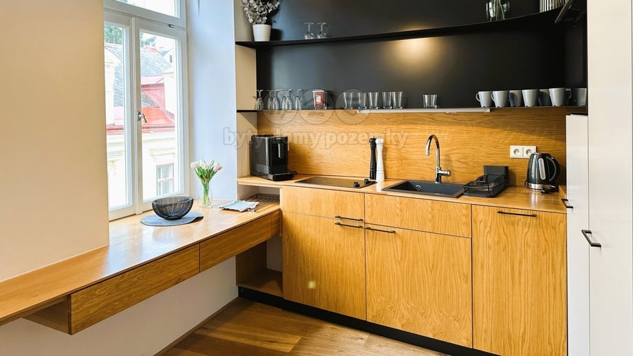 Pronájem byty 2+kk, 41 m² - Jablonec nad Nisou