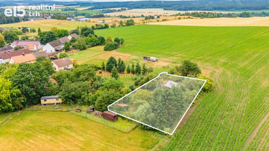 Prodej stavebního pozemku 1 160 m², Zemětice