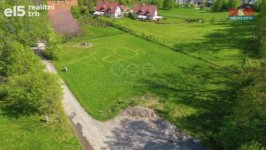Prodej stavebního pozemku 1 995 m², Metylovice