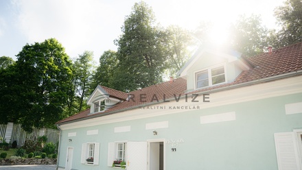 Prodej nemovitosti pro ubytování 880 m², Nové Hrady - Údolí