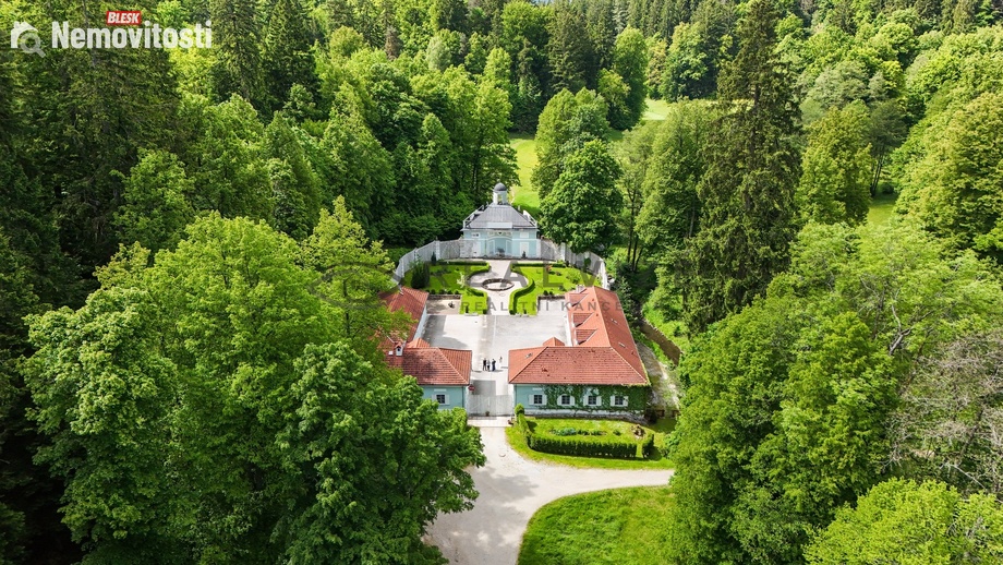 Prodej nemovitosti pro ubytování 880 m², Nové Hrady - Údolí