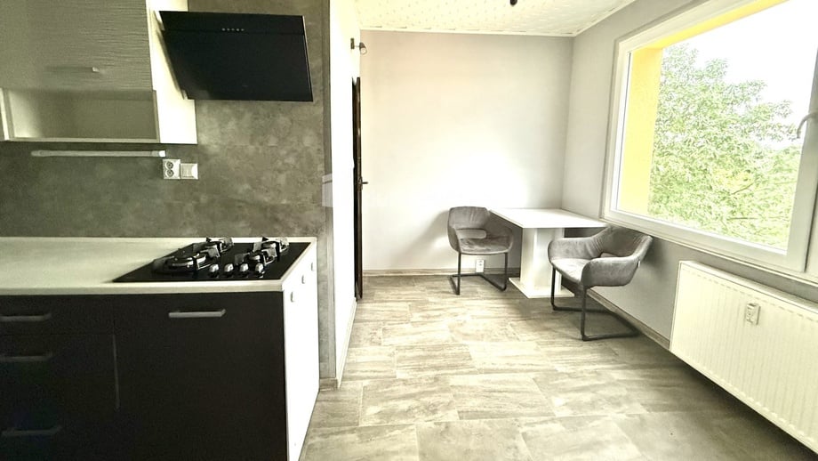 Pronájem byty 3+1, 64 m² - Bílina