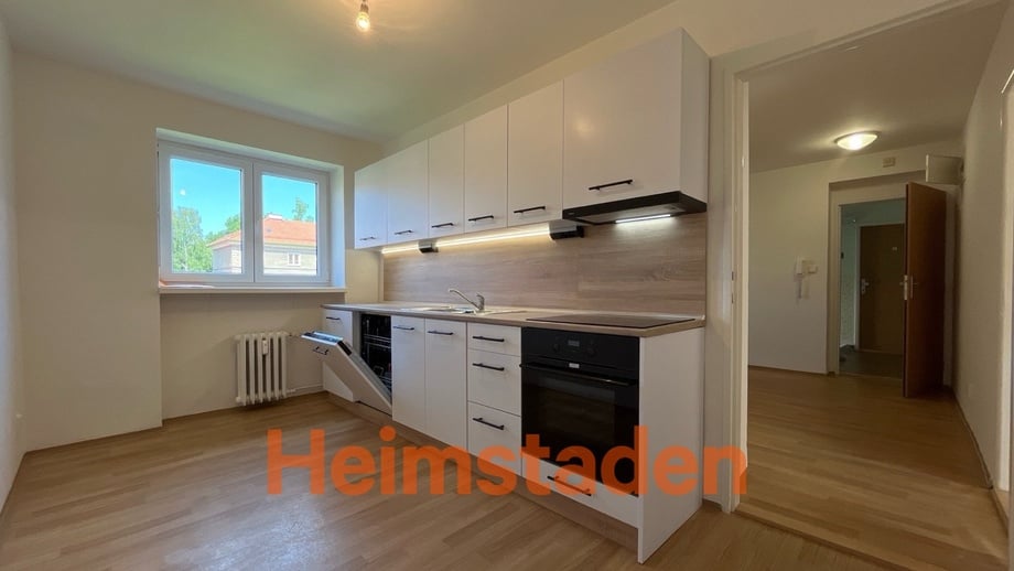 Pronájem byty 3+1, 66 m² - Havířov - Město
