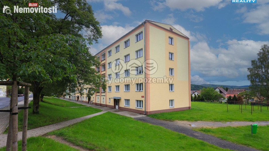 Prodej bytu 1+1 49 m², Rotava