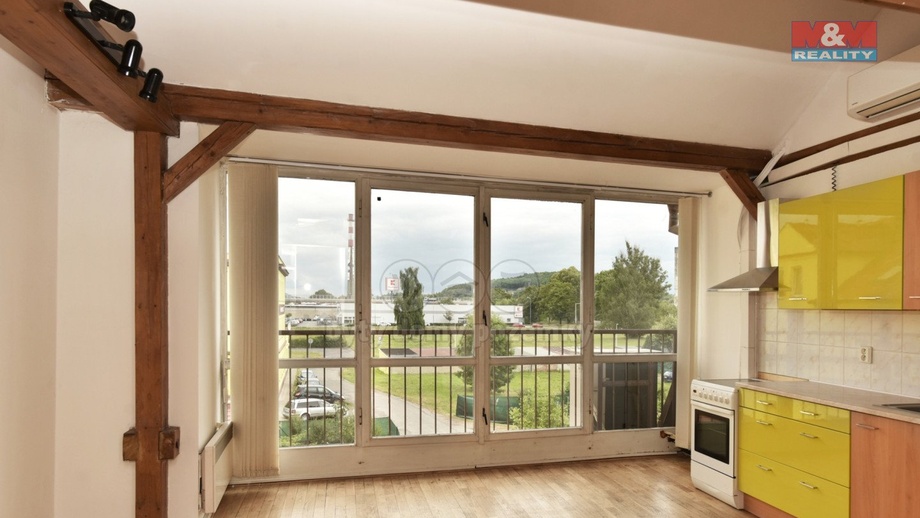 Pronájem byty 2+kk, 88 m² - Česká Lípa