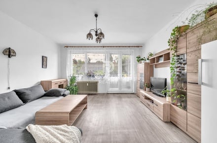 Prodej bytu 2+1 56 m², Dolní Bousov - Vlčí Pole