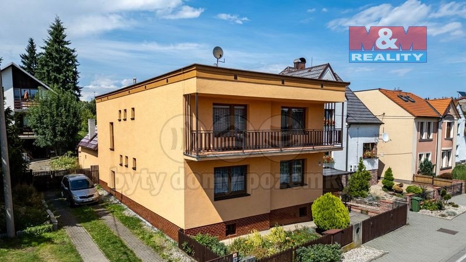Prodej obchodní prostory, 180 m² - Píšť