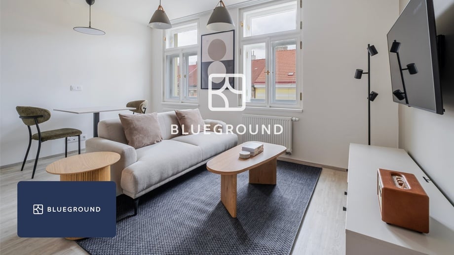 Pronájem byty 2+kk, 42 m² - Praha - Nusle