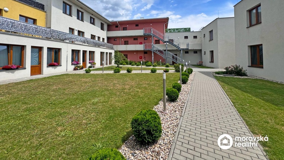 Prodej byty 2+kk, 50 m² - Lavičky