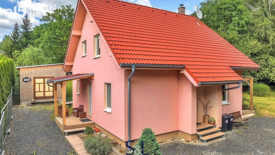 Prodej rodinného domu 156 m², Nový Bor - Arnultovice