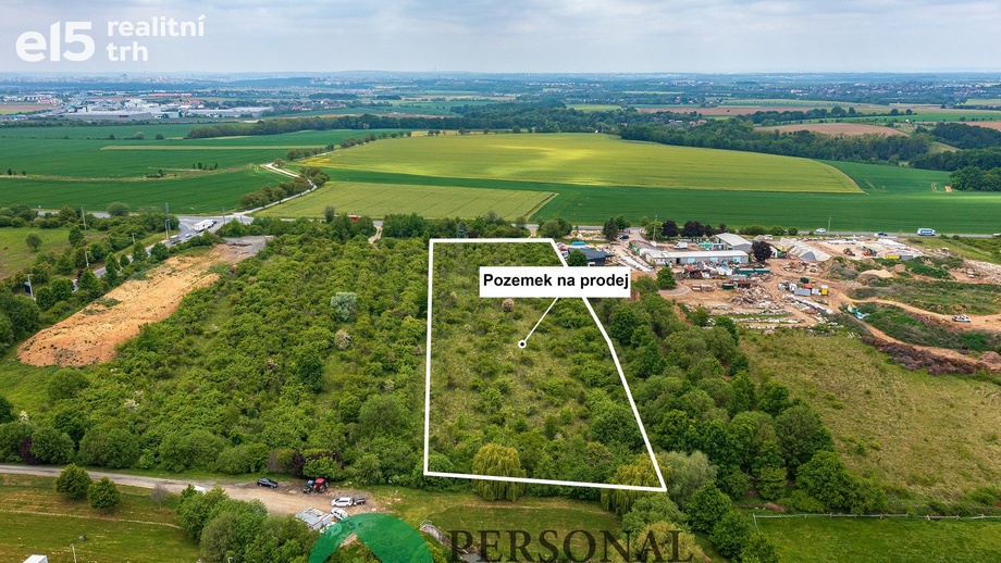 Prodej specifického pozemku 14 852 m², Říčany
