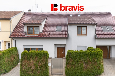 Prodej rodinného domu 294 m², Střelice